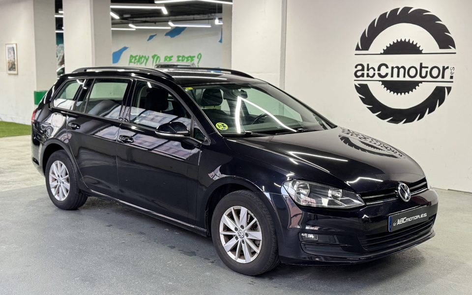 Volkswagen GOLF VARIANT 1.6 TDI 105 CV BMT