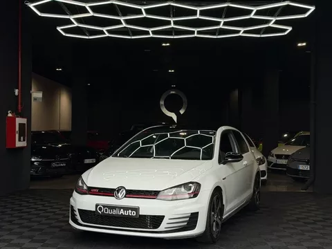 VOLKSWAGEN Golf GTI Performance 2.0 TSI BMT