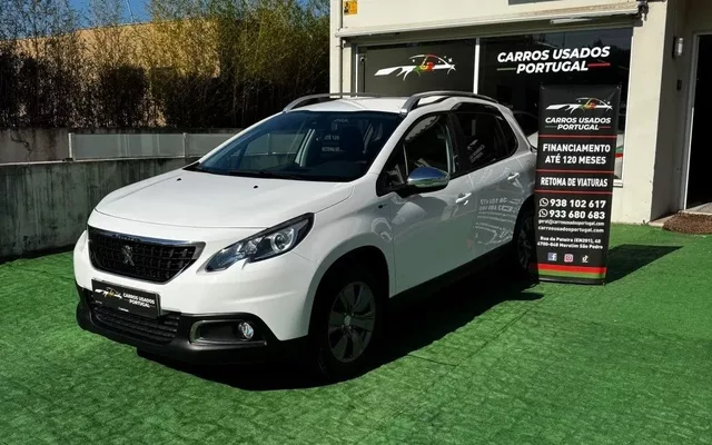 Peugeot 2008 1.2 PureTech Style
