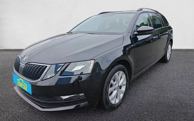 SKODA OCTAVIA Combi 2.0 TDI 150 ch SCR FAP DSG7 Business