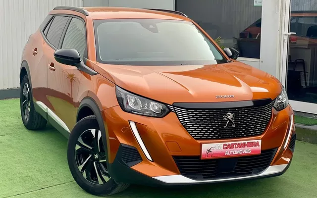 Peugeot 2008 1.2 PureTech Allure Pack