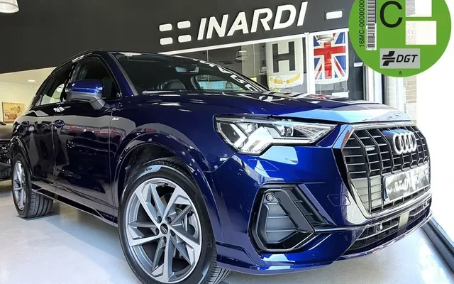 AUDI Q3 Q3 40 TDI Genuine edition quattro S tronic 142kW