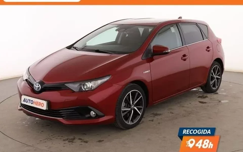 TOYOTA Auris Auris hybrid 140H Active