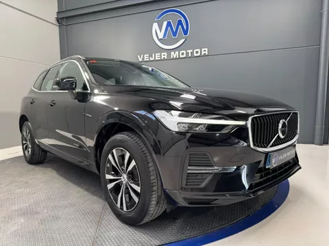VOLVO XC60 XC60 B4 Momentum Pro AWD Aut.