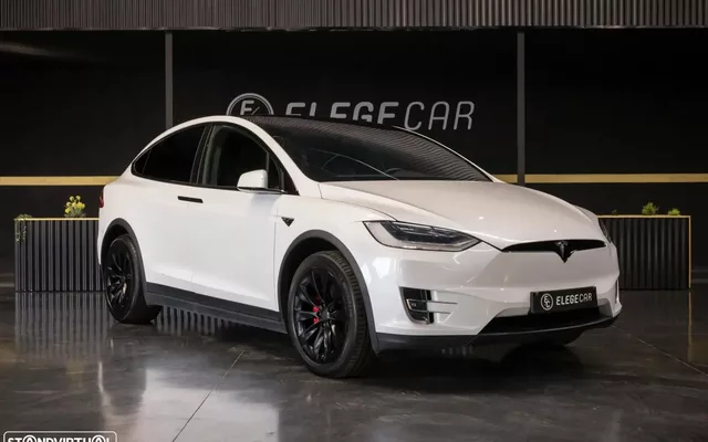 Tesla Model X Long Range