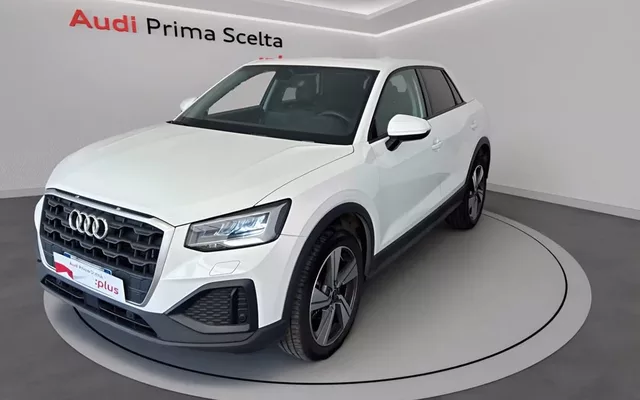AUDI Q2 35 1.5 tfsi admired