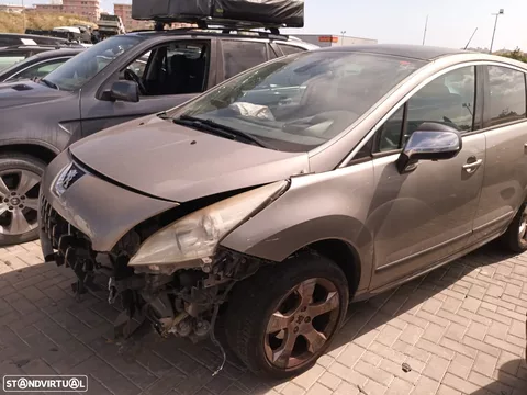 Peugeot 3008 1.6 HDi Premium
