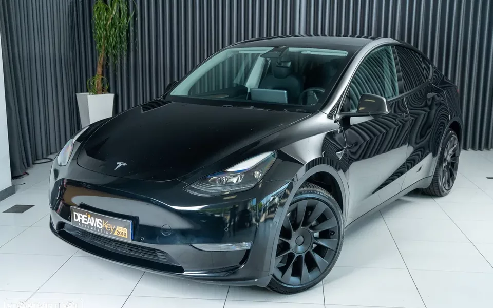 Tesla Model Y Long Range Dual Motor AWD