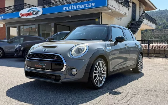 MINI 5 Portas Cooper SD