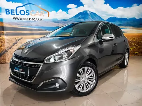 Peugeot 208 2019 1.2 PureTech Signature
