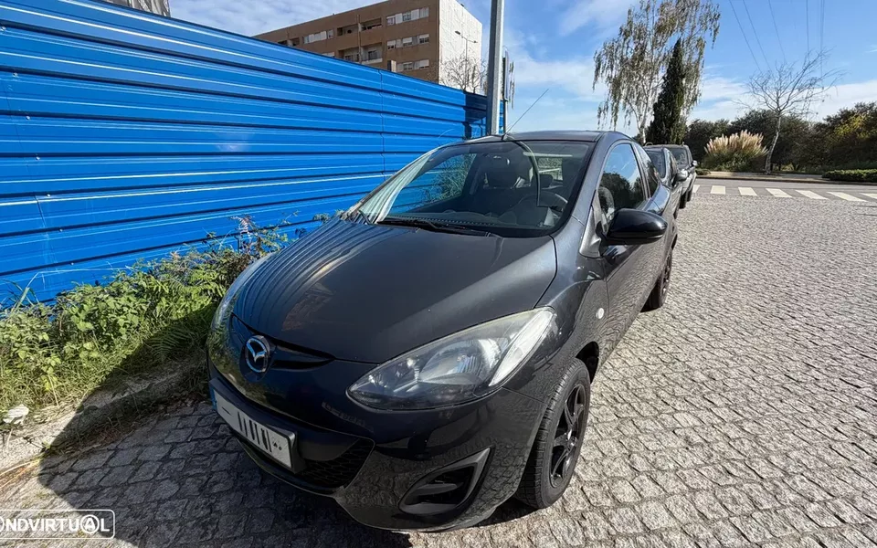 Mazda 2