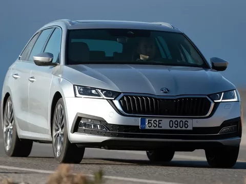 SKODA Octavia Octavia Combi 2.0TDI Selection DSG 110kW