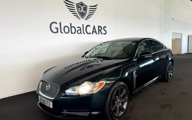 Jaguar XF 3.0 D V6 Premium Luxury