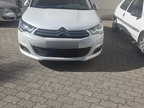 Citroën C4