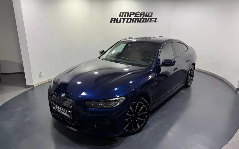 BMW i4 eDrive35 Pack Desportivo M Pro