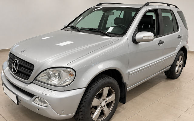MERCEDES-BENZ Clase M ML 270CDI - 12000€ en La selva del camp