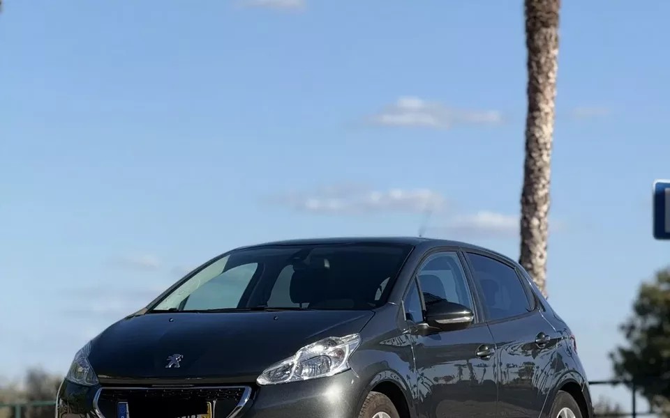Peugeot 208 1.2 VTi Access
