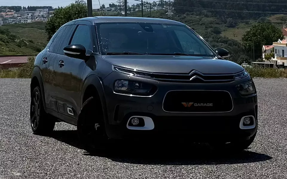 Citroën C4 Cactus 1.2 PureTech Shine EAT6