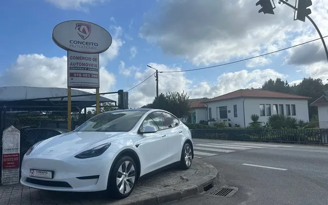 Tesla Model Y Tração Traseira