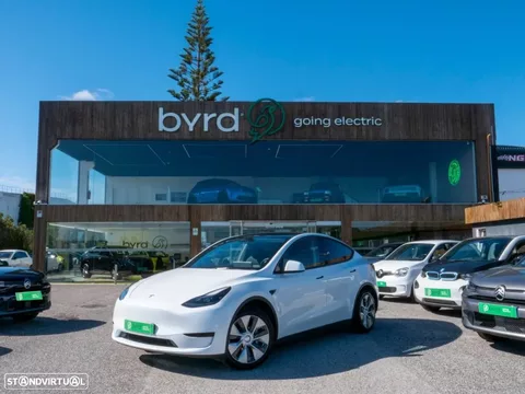 Tesla Model Y Standard