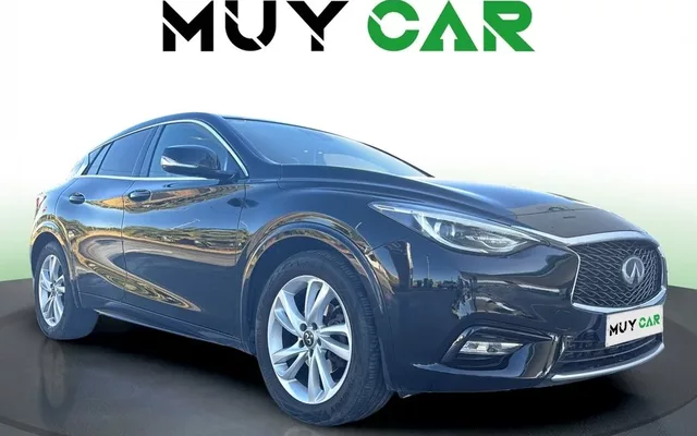INFINITI Q30 Q30 1.5d Premium