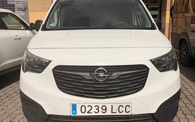 OPEL Combo Combo Life 1.5TD S/S Selective L AT8 130
