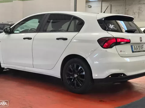 Fiat Tipo 1.3 M-Jet Street