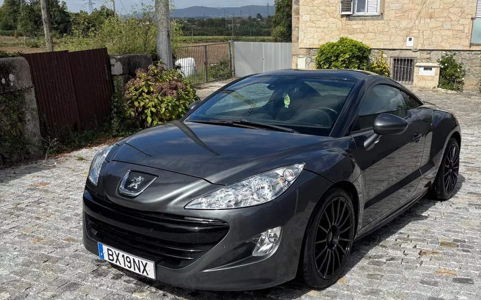 Peugeot RCZ 1.6 200 THP