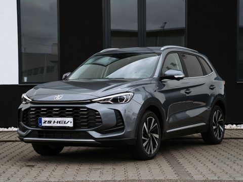 MG ZS 2025