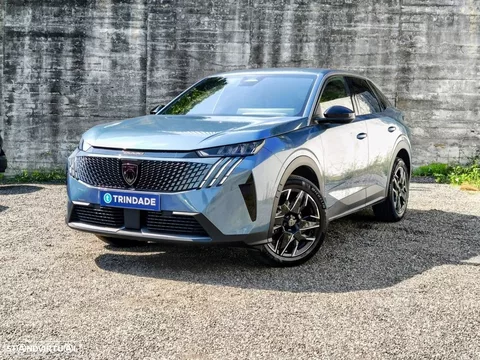 Peugeot 3008 1.2 Hybrid Allure e-DCS6