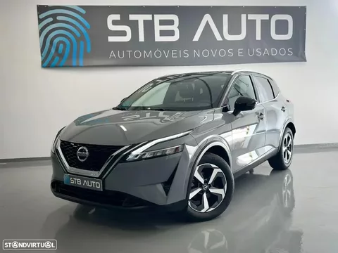 Nissan Qashqai 1.3 DIG-T MHEV Premiere Edition