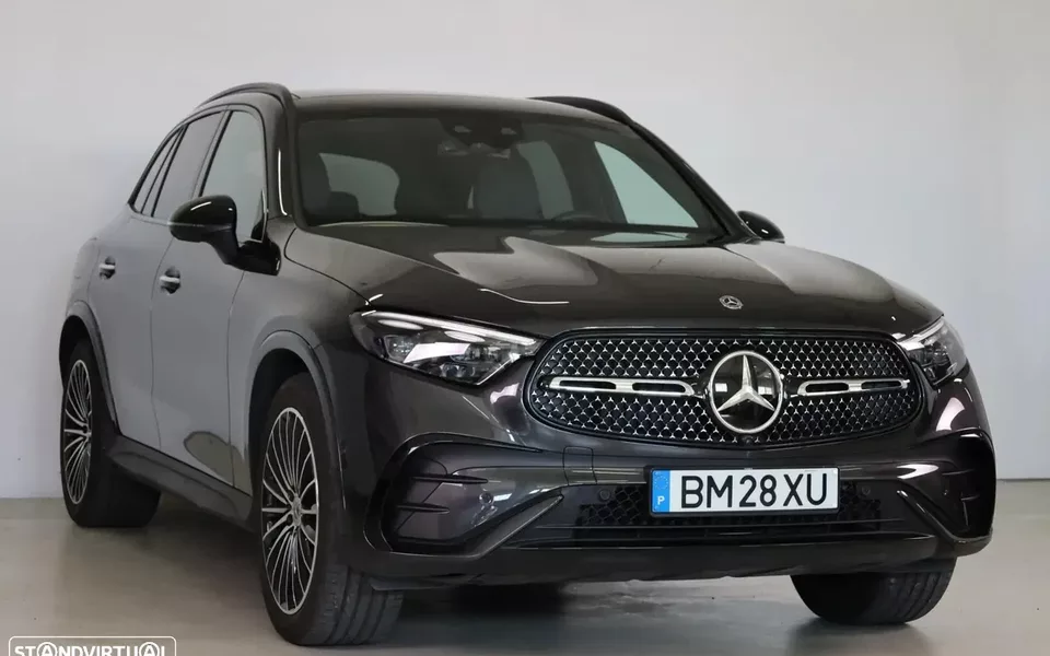 MERCEDES-BENZ GLC 300 d 4MATIC AMG PREMIUM PLUS – 269 CV – NACIONAL – 1 PROPRIETÁRIO