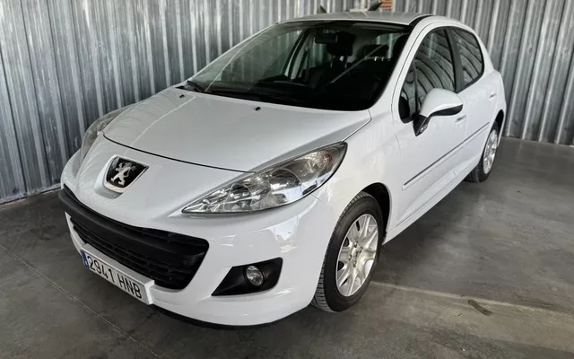 PEUGEOT 207 207 1.4i Active
