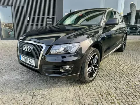 Audi Q5 2008 2.0 TDI quattro S-line