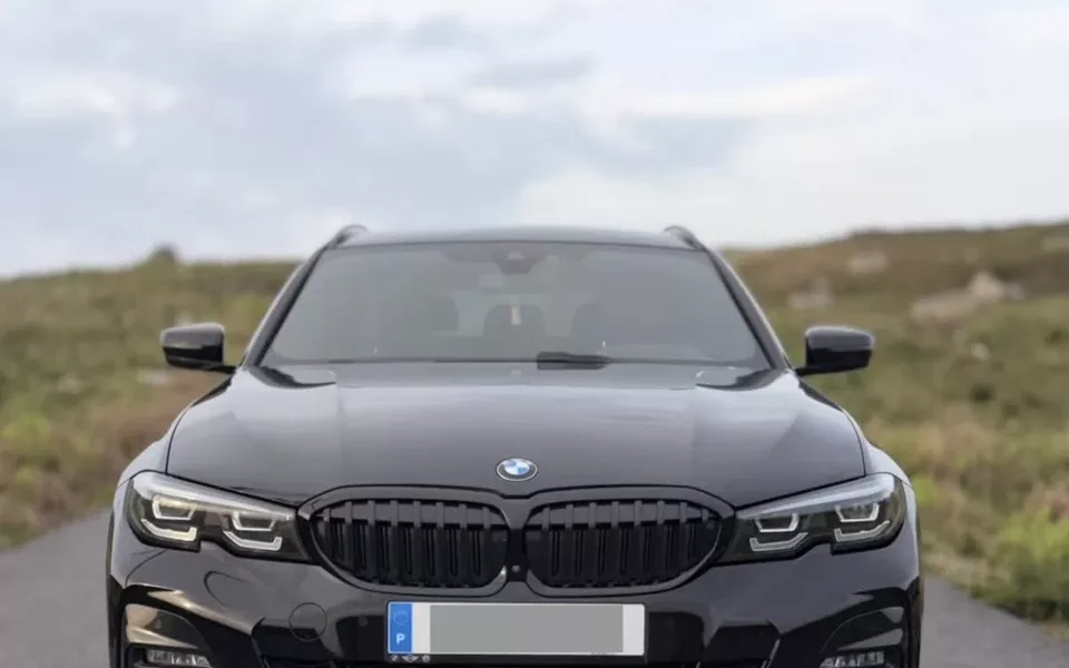 BMW 320
