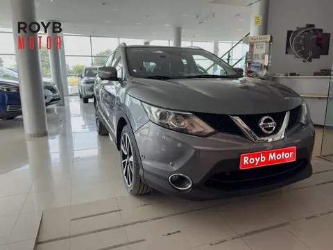 NISSAN Qashqai Qashqai 1.6dCi Tekna Premium 4x2 XTronic