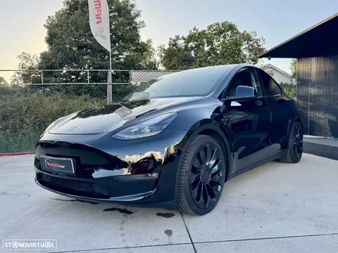 Tesla Model Y Performance Dual Motor AWD