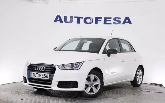 Audi A1 SPORTBACK 1.0 TFSI ULTRA 95CV 5P # NAVY,PARTRONIC