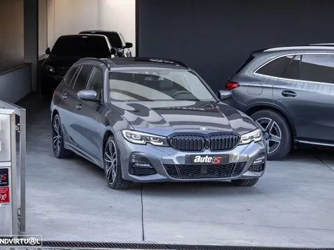 BMW 330 e Pack Desportivo M Pro Auto