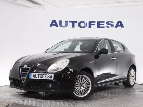 Alfa Romeo Giulietta 2.0 JTDM 140CV 5P # CUERO,PARKTRONIC