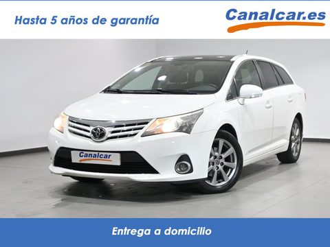 Toyota Avensis Cross Sport 120D Executive
