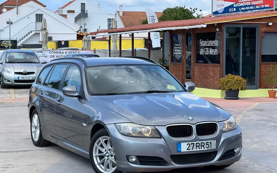 BMW 320