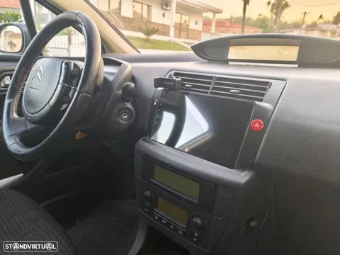 Citroën C4 1.6 HDi 110 VTS