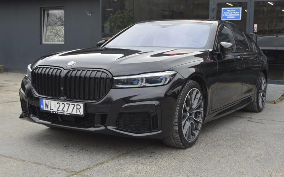 BMW SERIA 7 2019