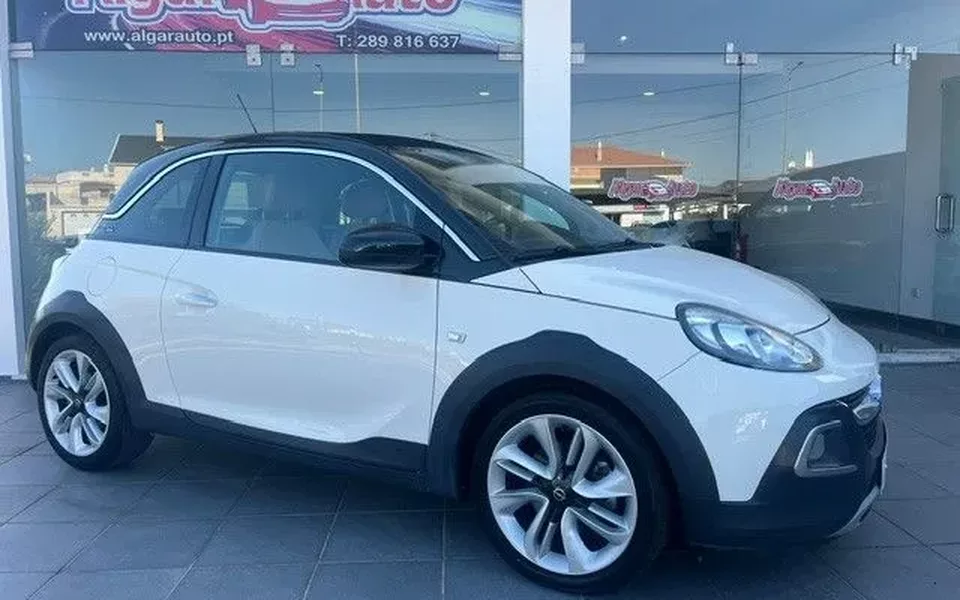 Opel Adam 1.0 T Rocks