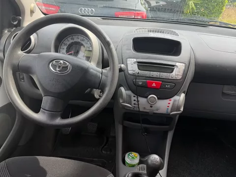 Toyota Aygo 1.0 + AC
