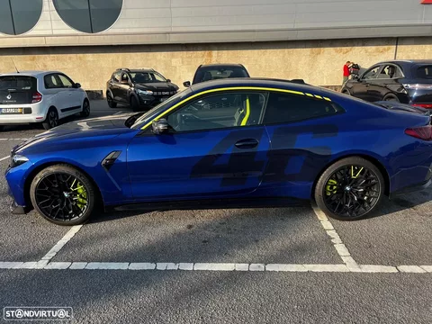 BMW M4 CS
