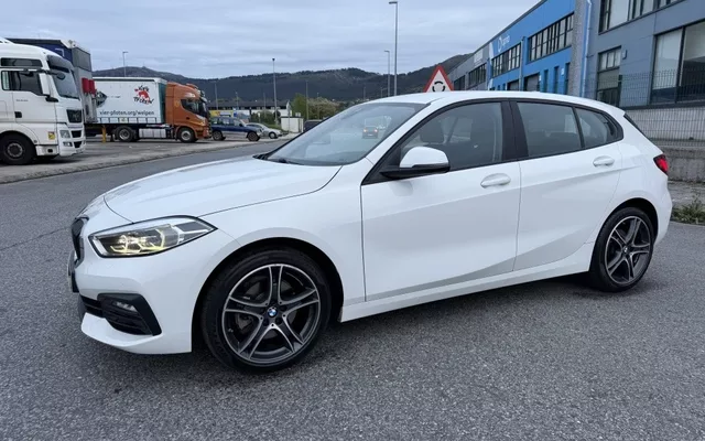 BMW Serie 1 118dA Business - 18990€ en Guarnizo- el astillero