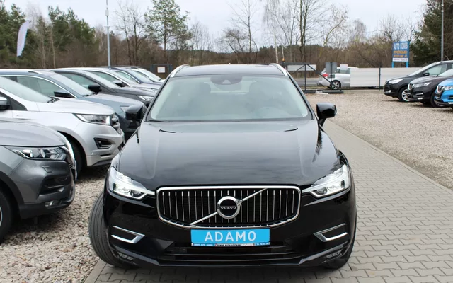 Volvo XC60 2.0 D4. Inscription.