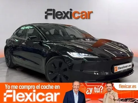 TESLA Model 3 RWD